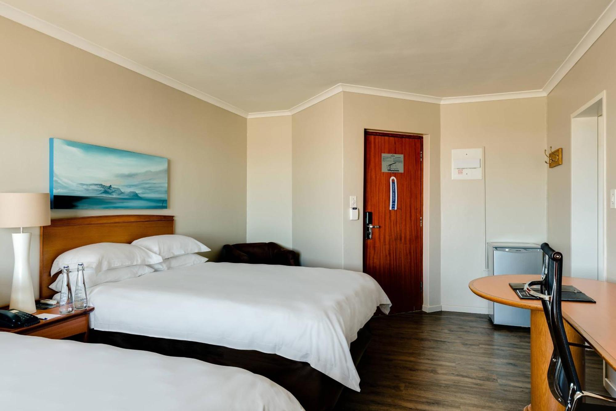 Protea Hotel By Marriott Cape Town Tyger Valley Bellville Eksteriør bilde